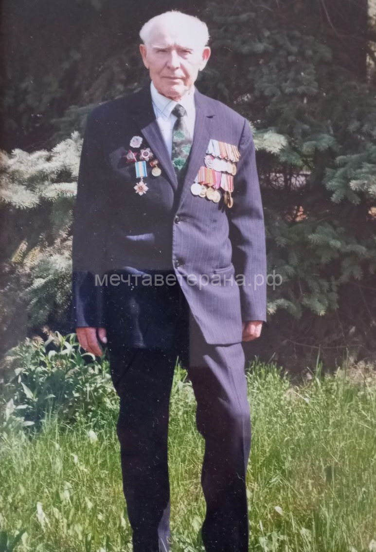 КРАХМАЛЕВ Петр Алексеевич